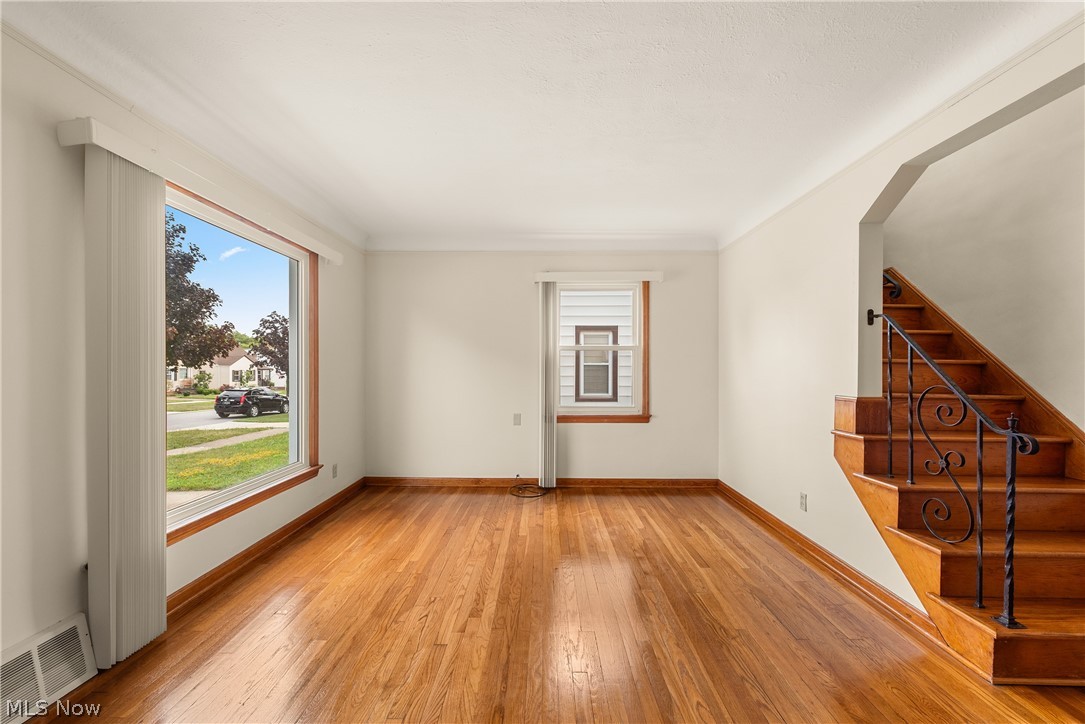 8811 Behrwald Avenue Brooklyn OH 44144