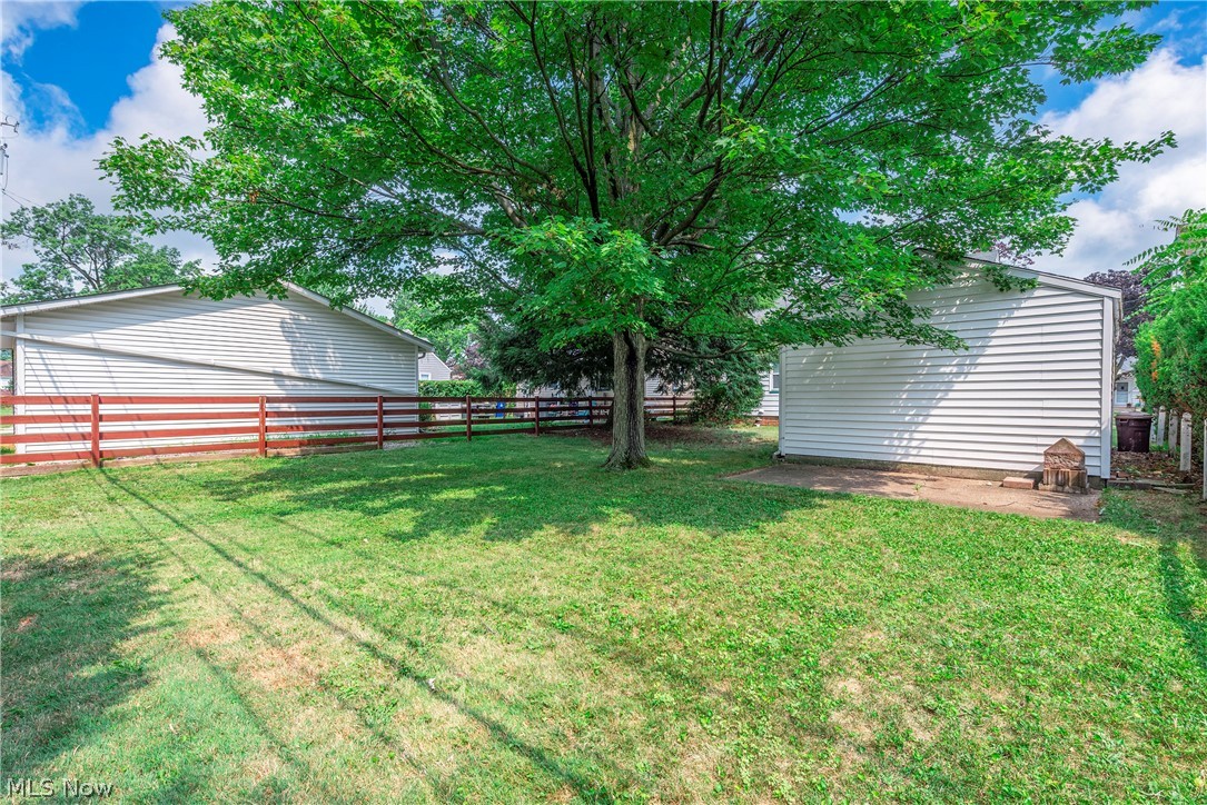8811 Behrwald Avenue Brooklyn OH 44144