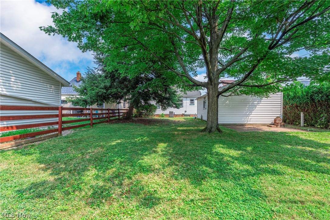 8811 Behrwald Avenue Brooklyn OH 44144