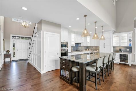 31427 Pier West Avon Lake OH 44012