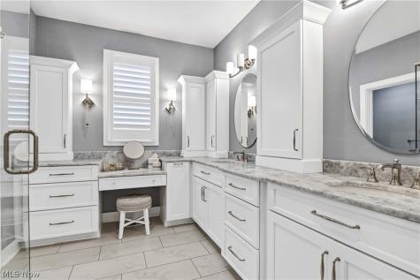31427 Pier West Avon Lake OH 44012