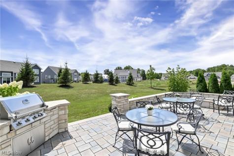 31427 Pier West Avon Lake OH 44012