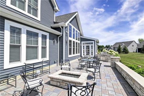 31427 Pier West Avon Lake OH 44012