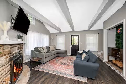 4610 Chestnut Road Independence OH 44131