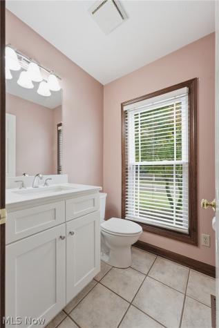 6114 Groton Street NW Canton OH 44708