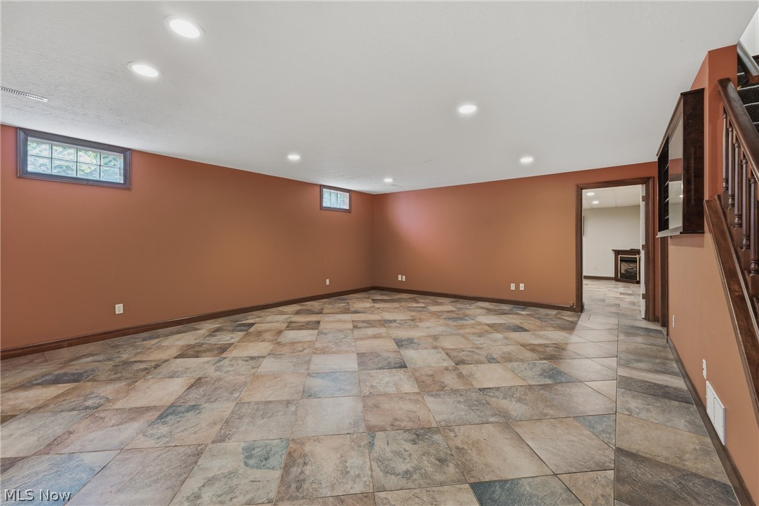 6114 Groton Street NW Canton OH 44708