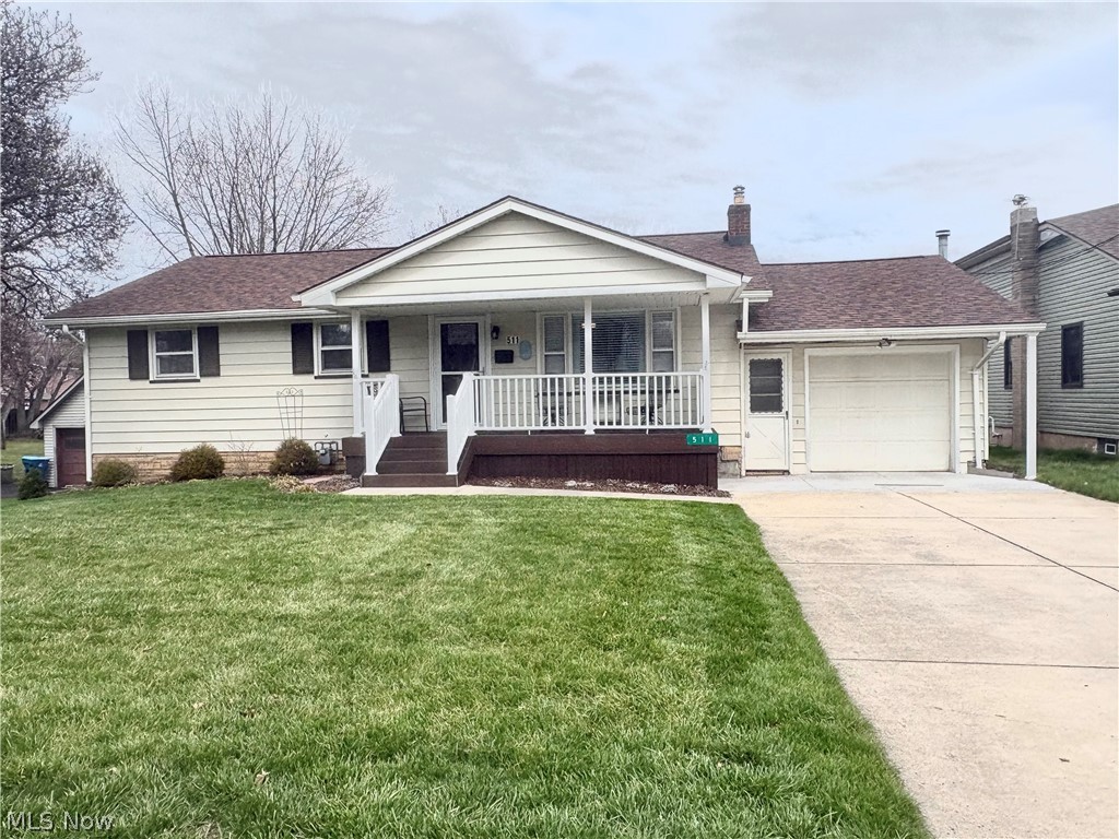 511 Edison Street Struthers OH 44471