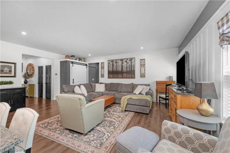35779 Crystal Creek Court Grafton OH 44044