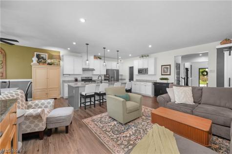 35779 Crystal Creek Court Grafton OH 44044