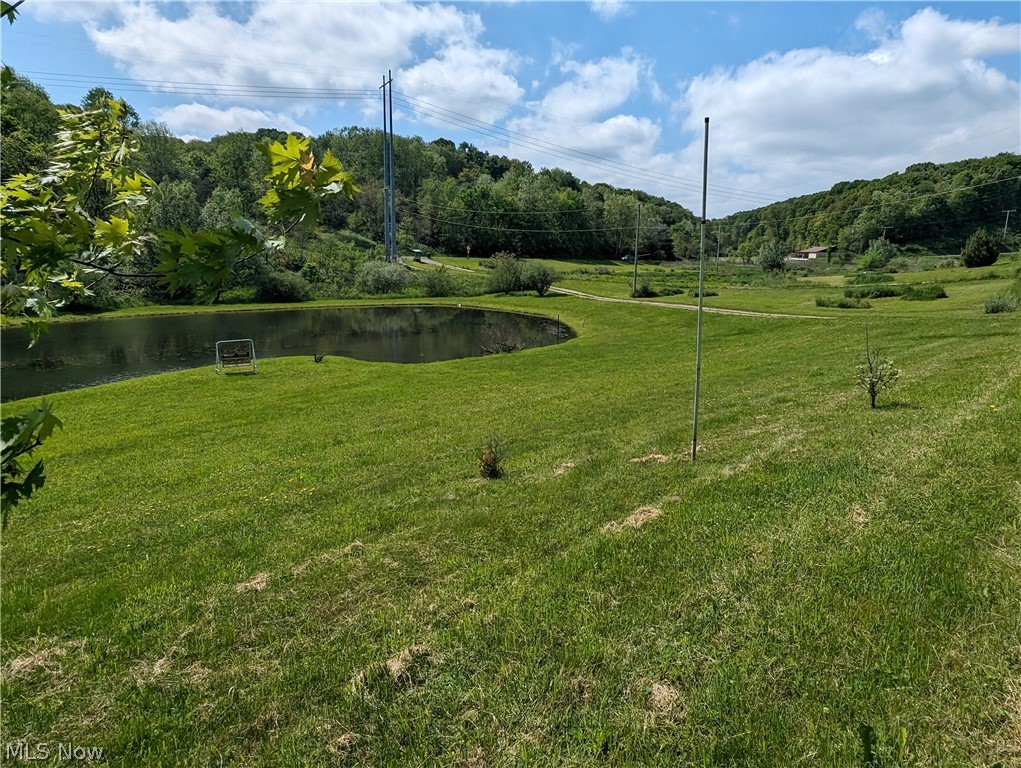 2492 Irish Ridge Road East Liverpool OH 43920