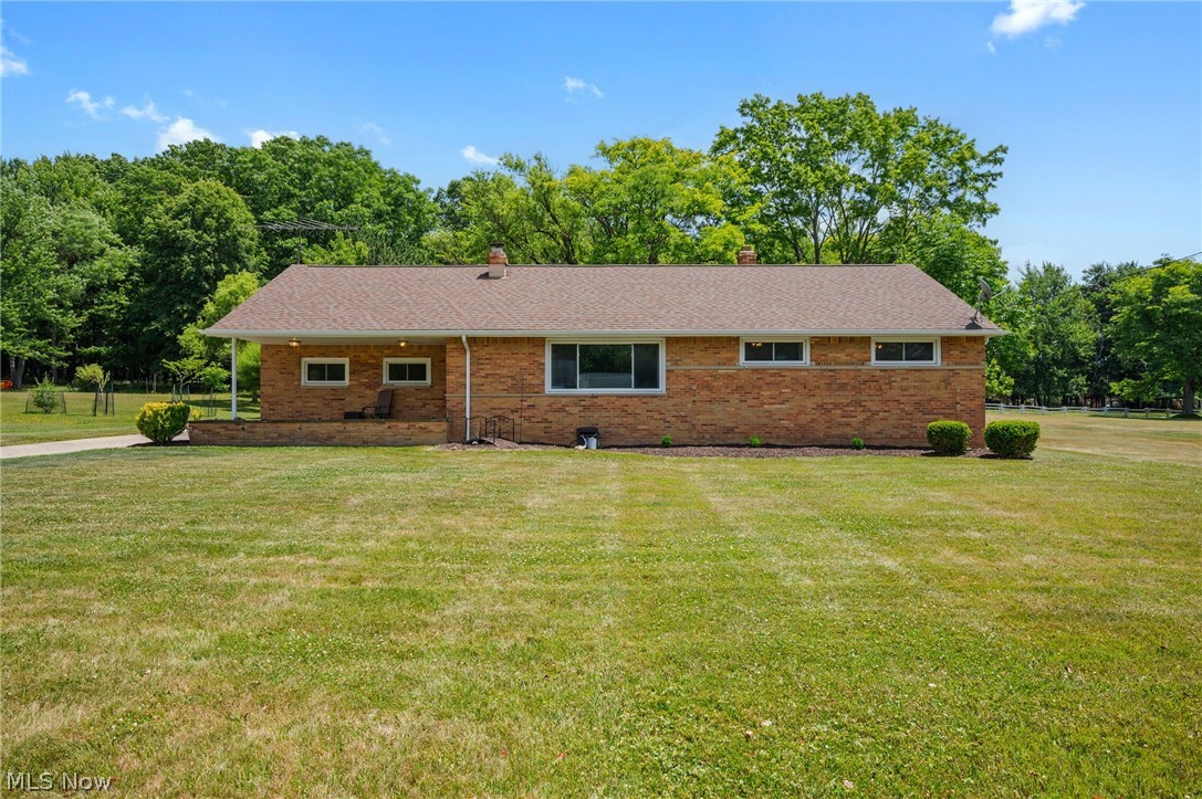 2075 Heatherlane Drive Broadview Heights OH 44147