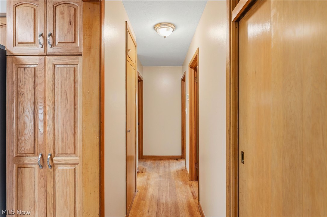 2075 Heatherlane Drive Broadview Heights OH 44147