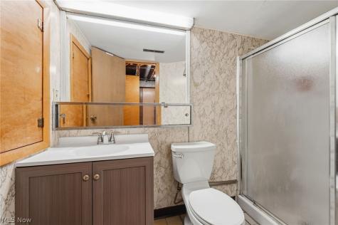 2075 Heatherlane Drive Broadview Heights OH 44147
