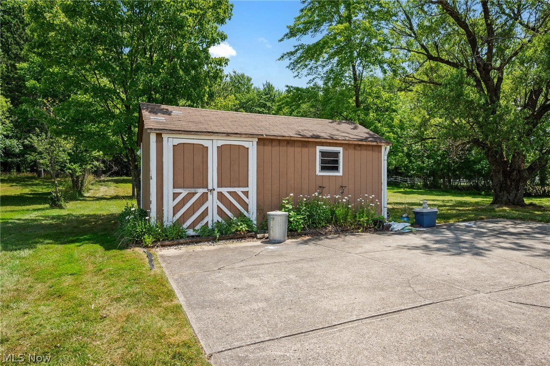2075 Heatherlane Drive Broadview Heights OH 44147