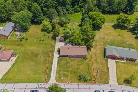 2075 Heatherlane Drive Broadview Heights OH 44147