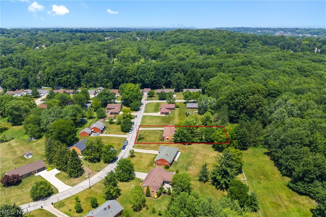 2075 Heatherlane Drive Broadview Heights OH 44147
