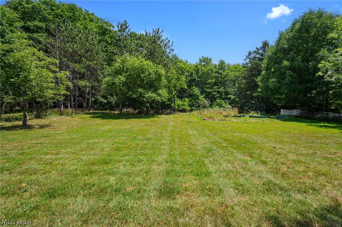 2075 Heatherlane Drive Broadview Heights OH 44147