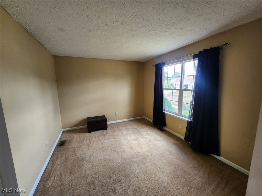 2853 Autumn Avenue NW Massillon OH 44647