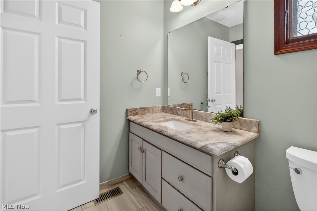 1550 Ashton Way Wooster OH 44691