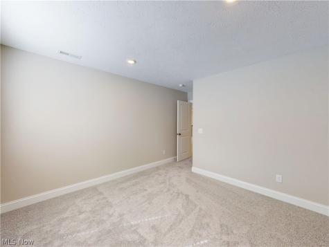 7789 Clydesdale Drive Mentor OH 44060
