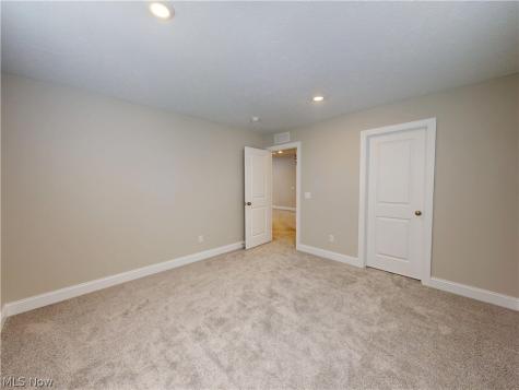 7789 Clydesdale Drive Mentor OH 44060