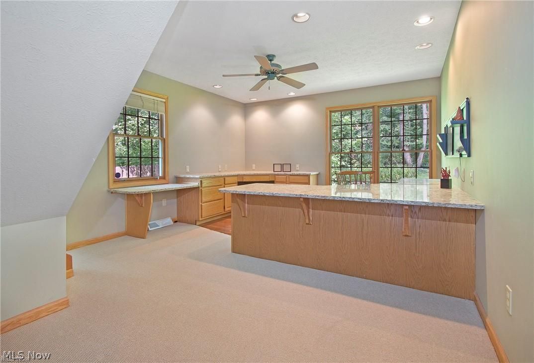 8282 Valley Drive Chagrin Falls OH 44023