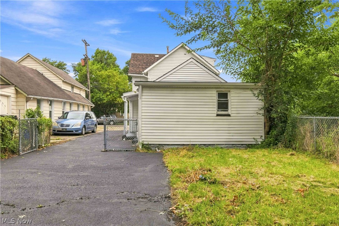 3129 W 31st Street Cleveland OH 44109