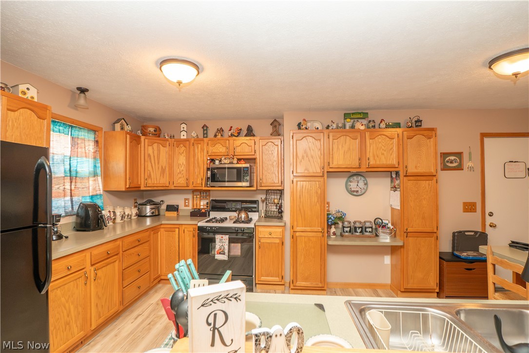 8835 Dover Road Apple Creek OH 44606