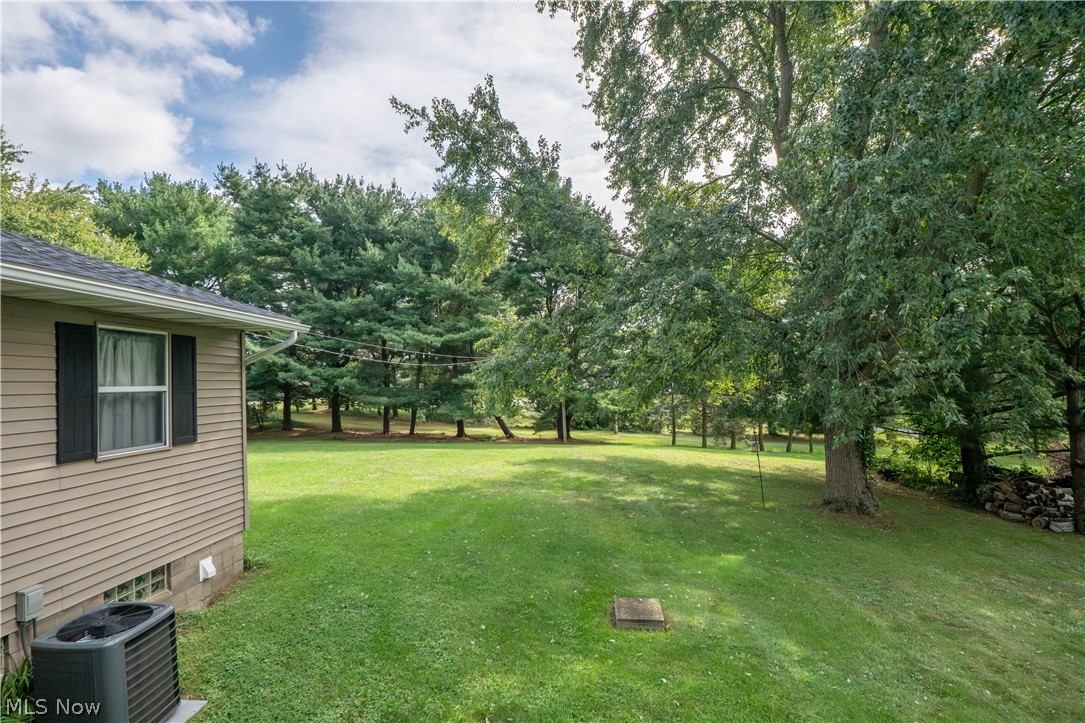 8835 Dover Road Apple Creek OH 44606