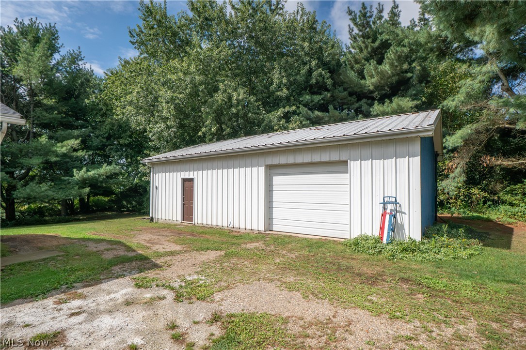 8835 Dover Road Apple Creek OH 44606