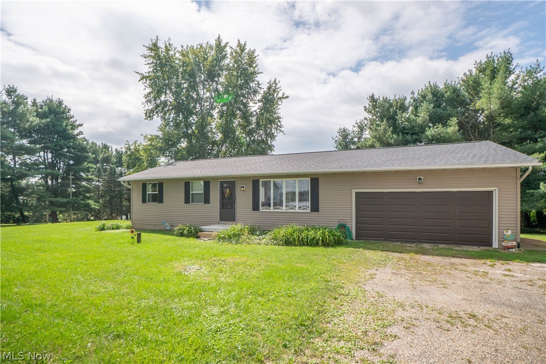 8835 Dover Road Apple Creek OH 44606