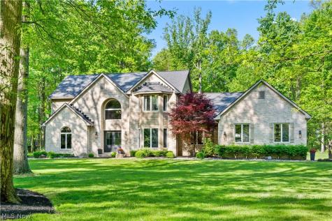 5130 Hecker Drive Richfield OH 44141