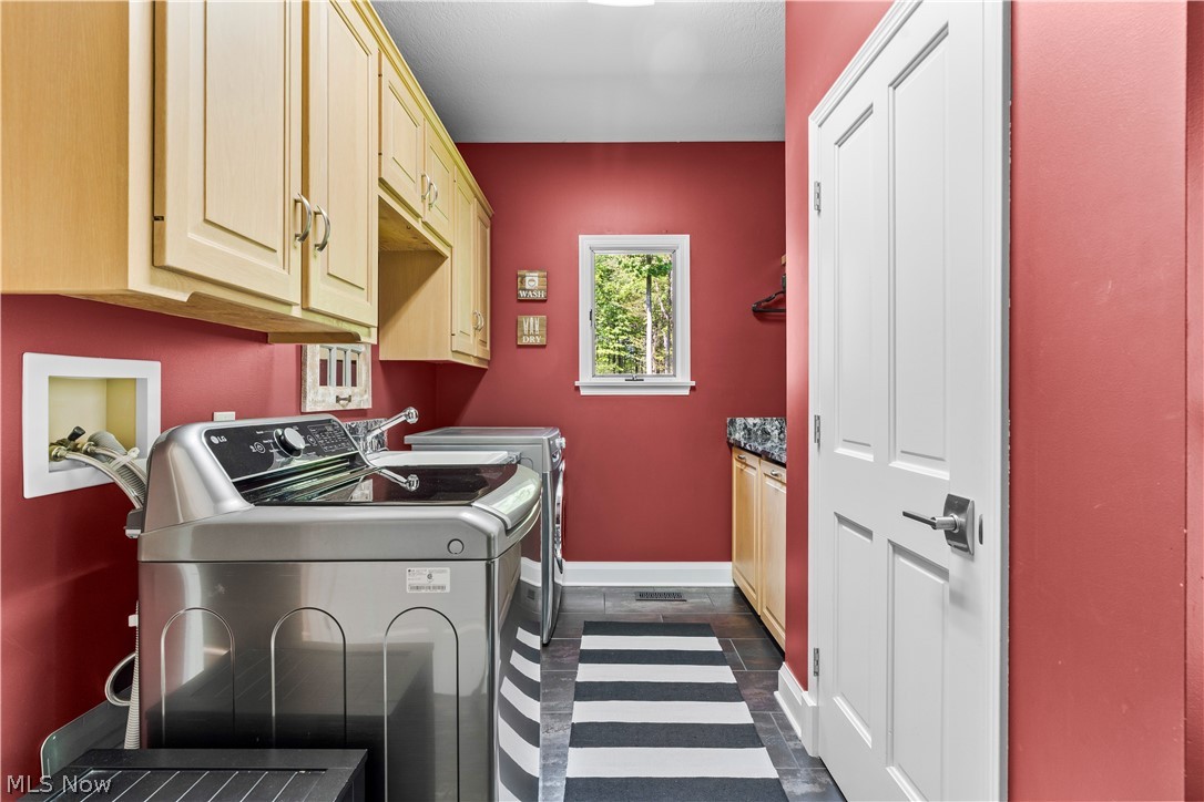 5130 Hecker Drive Richfield OH 44141