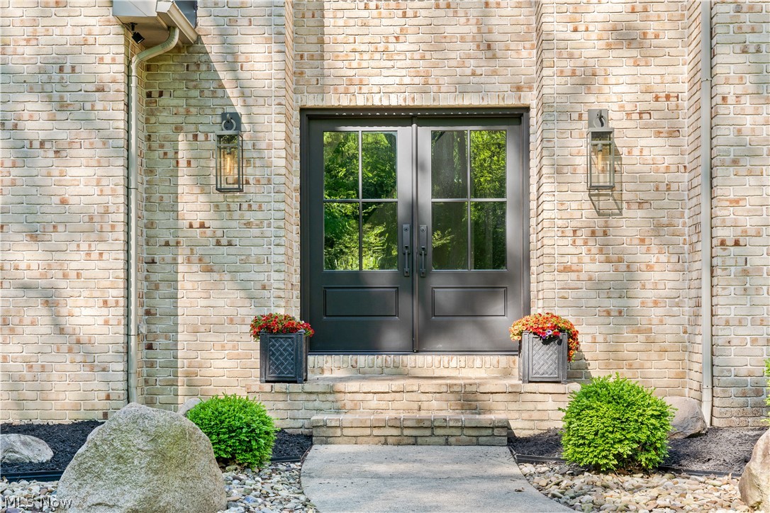 5130 Hecker Drive Richfield OH 44141