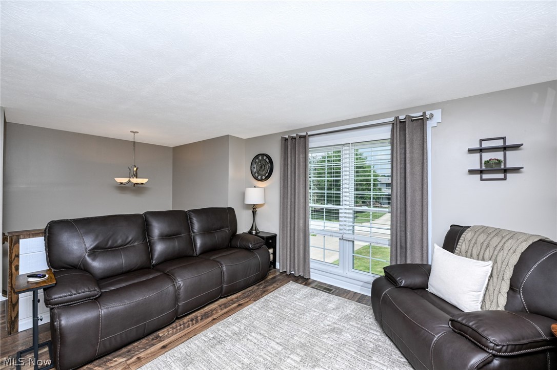 1624 Kasserine Court Twinsburg OH 44087