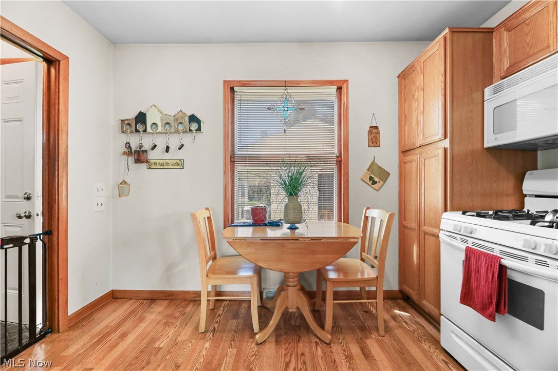 126 Clinton Avenue Akron OH 44301