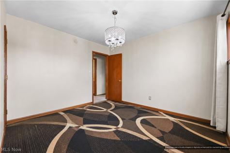 126 Clinton Avenue Akron OH 44301
