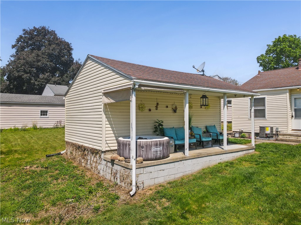126 Clinton Avenue Akron OH 44301