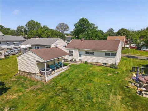 126 Clinton Avenue Akron OH 44301