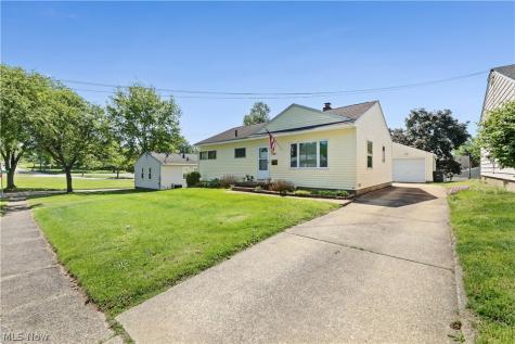 126 Clinton Avenue Akron OH 44301
