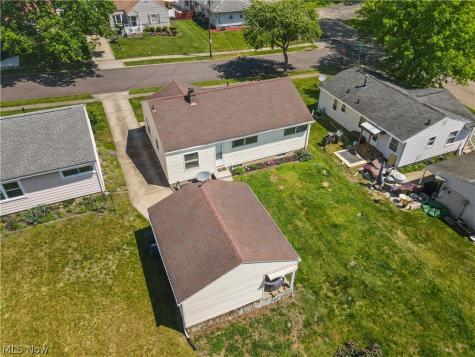 126 Clinton Avenue Akron OH 44301