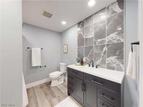 1465 North Boulevard Kent OH 44240