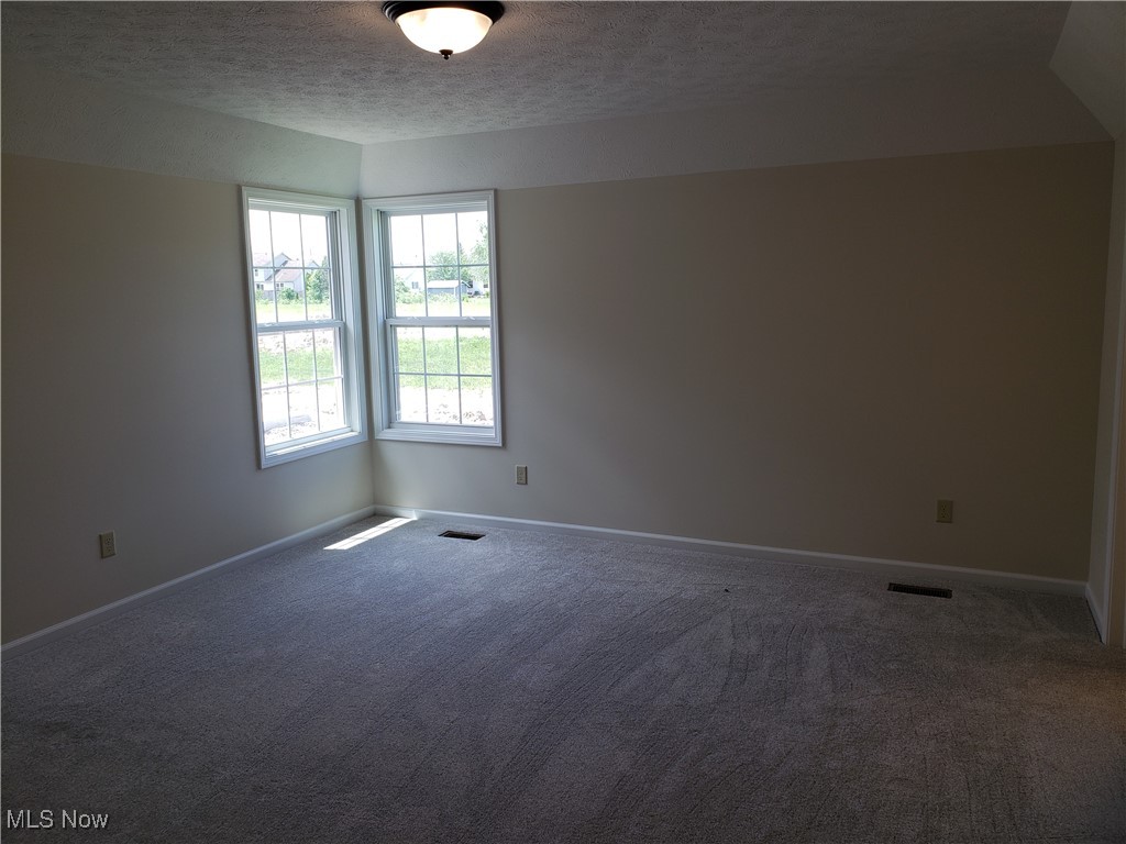 158 Stonecrest Trail Elyria OH 44035