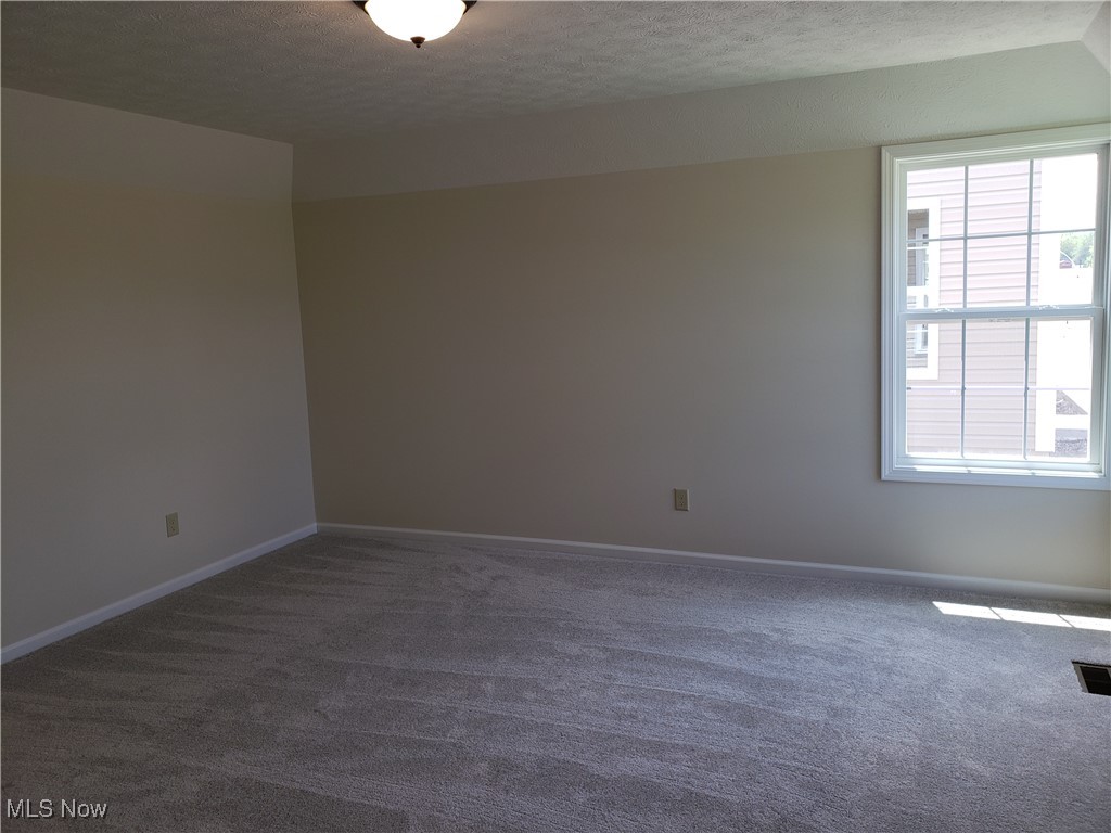 158 Stonecrest Trail Elyria OH 44035