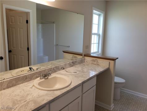158 Stonecrest Trail Elyria OH 44035