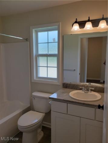 158 Stonecrest Trail Elyria OH 44035