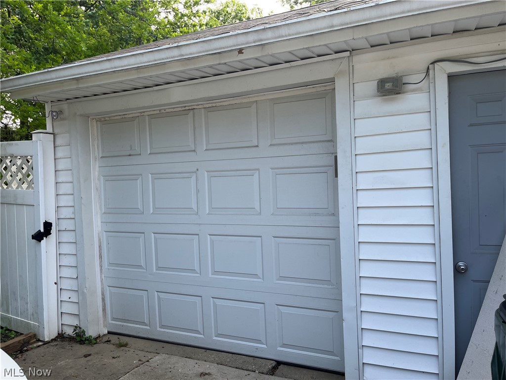 25540 Chatworth Drive Euclid OH 44117
