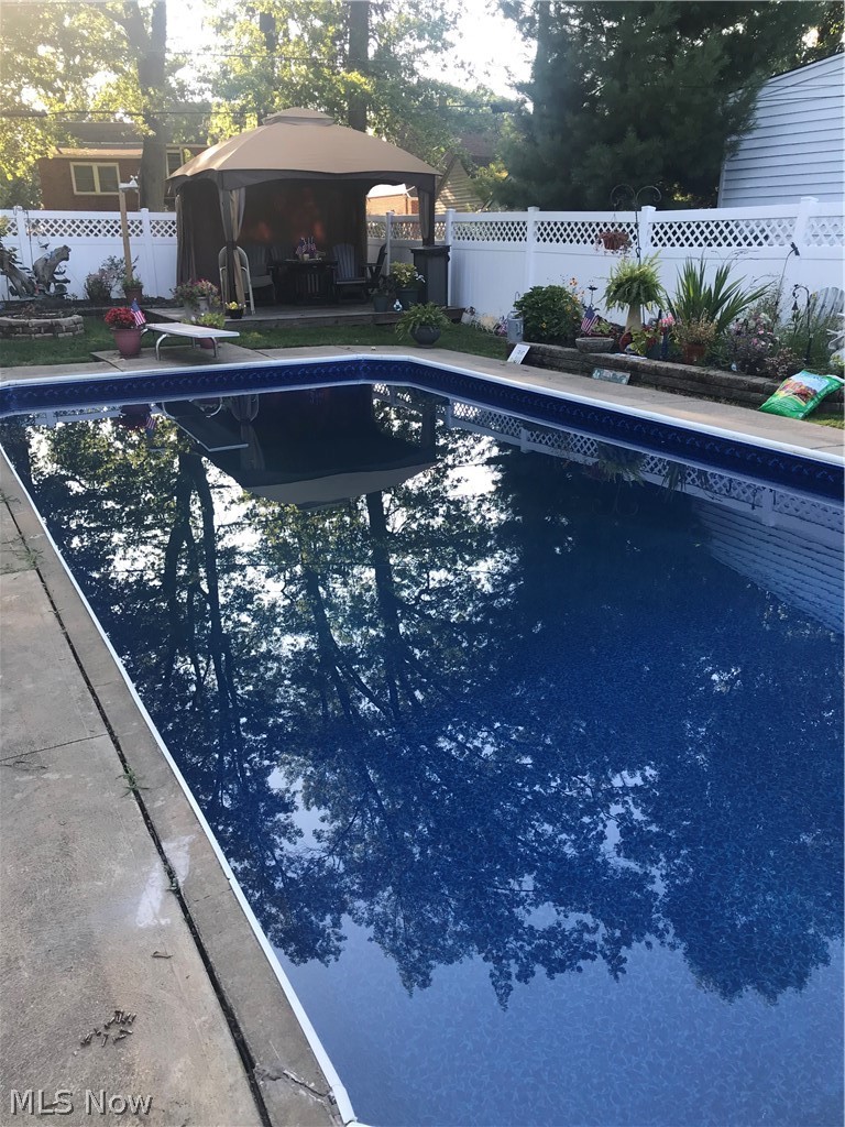 25540 Chatworth Drive Euclid OH 44117