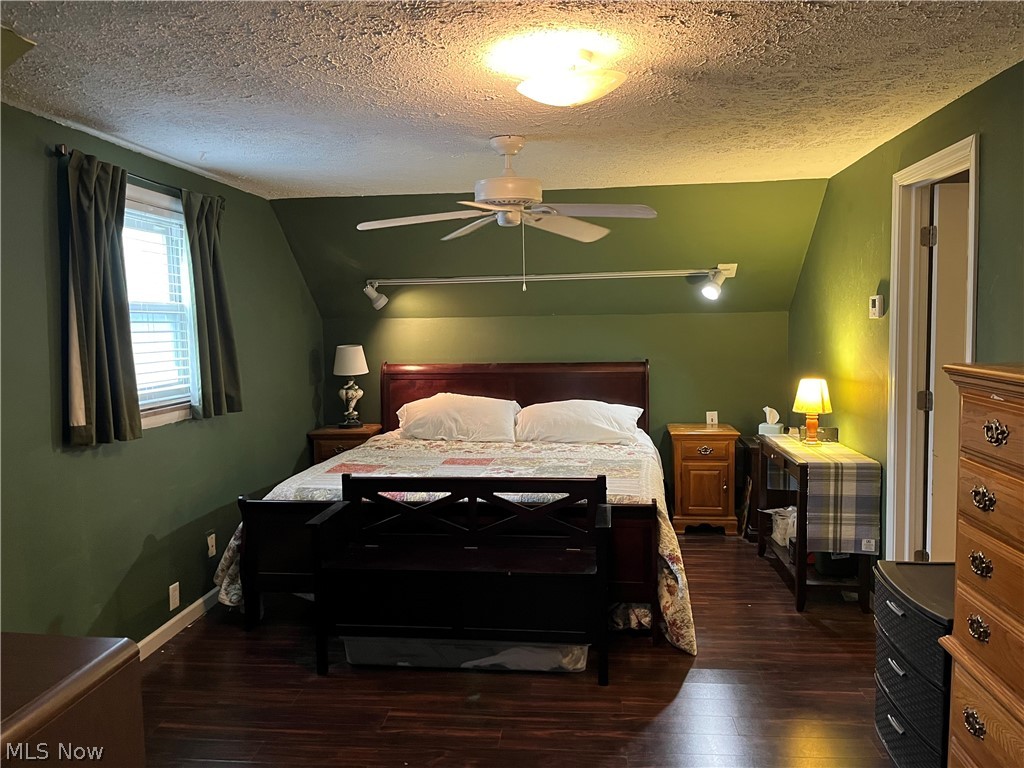 25540 Chatworth Drive Euclid OH 44117