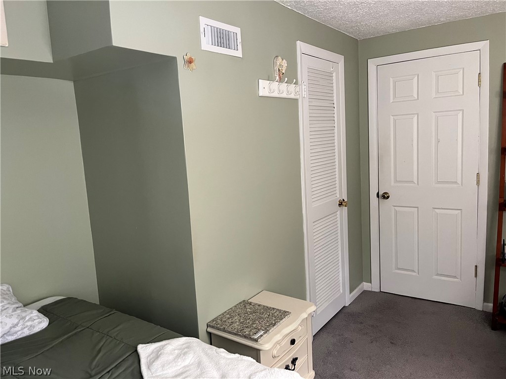 25540 Chatworth Drive Euclid OH 44117
